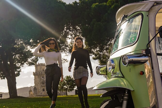 3 Hour Lisbon Private Guided Tour via Tuk Tuk - Comfort and logistics for groups of up to six