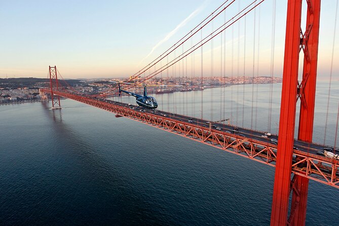 360º Lisbon: Helicopter Flight, Boat Trip and Old Town Walking - Morning start: where to meet and what to expect pacing-wise