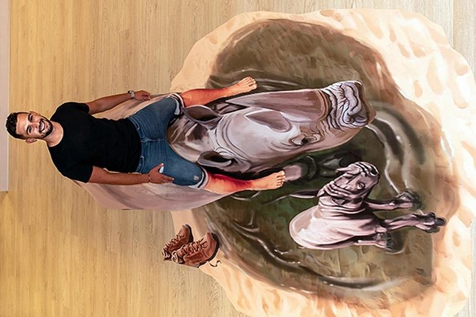 3D Fun Art Museum Funchal - Downstairs Big Show: Dancer and Parachute Moments for Maximum Fun