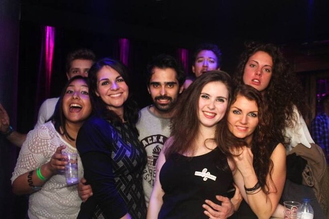4-hour Guided Porto Pub Crawl with 6 drinks and VIP CLUBentry - Key highlights you’ll feel right away