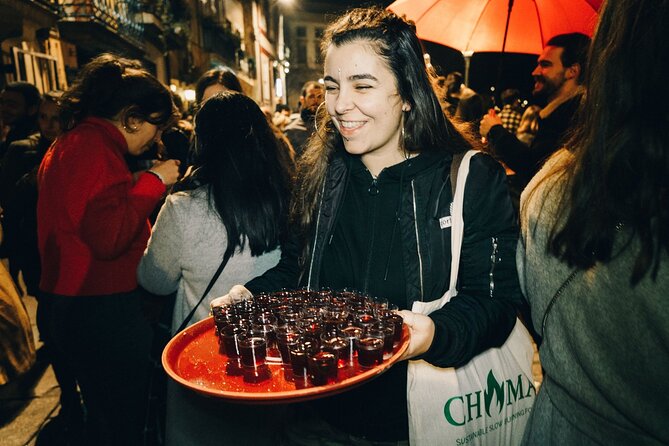 4-hour Guided Porto Pub Crawl with 6 drinks and VIP CLUBentry - The route: three bars, one club, and how the pace feels