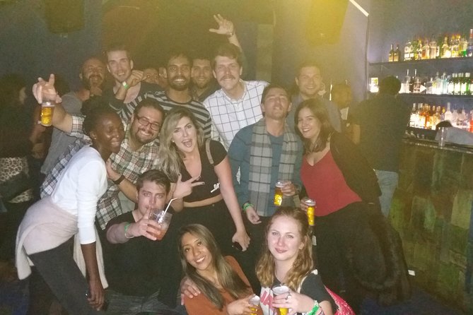 4-hour Guided Porto Pub Crawl with 6 drinks and VIP CLUBentry - Bar time: included drinks, strong shots, and crowd control reality