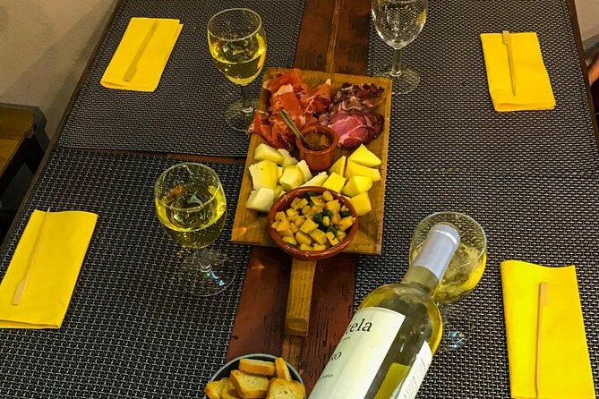 4-Hour Traditional Portuguese Food & Wine Tour in Porto - Key highlights to look for on this Porto food tour