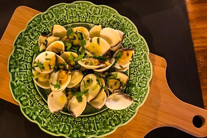 4-Hour Traditional Portuguese Food & Wine Tour in Porto - Starting at Church of Saint Ildefonso, then following your stomach