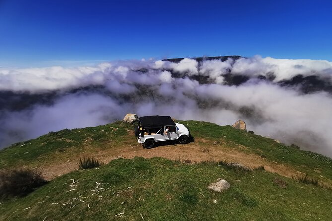 4x4 Jeep Tour to the West & Northwest of Madeira - São Vicente to Seixal: Volcanic Views and Black Sand Beaches