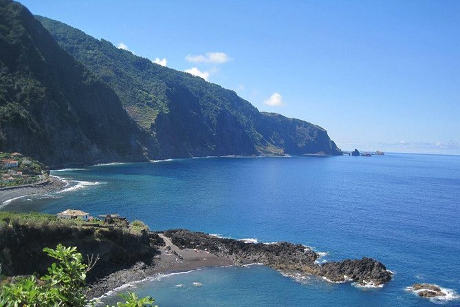 4x4 Safari Private Jeep, Full Day, Customizable Santana or Porto Moniz or other - Food, Drinks, and Staying Comfortable on a 7 to 8 Hour Day