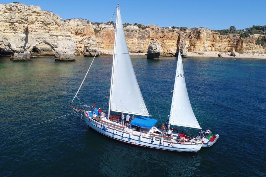 Albufeira: 6-Hour Boat Tour with BBQ and Drinks - Should you book the Albufeira 6-hour Boat Tour with BBQ and Drinks?