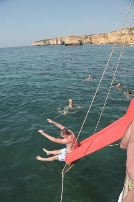 Albufeira: 6-Hour Boat Tour with BBQ and Drinks - Sea views, photos, and small moments that add up