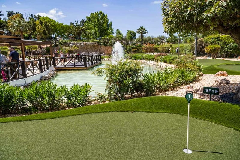 Albufeira: MiniGolf Adventure Park Entry Ticket - Facilities and Comfort: Clean, Practical, and Easy to Use