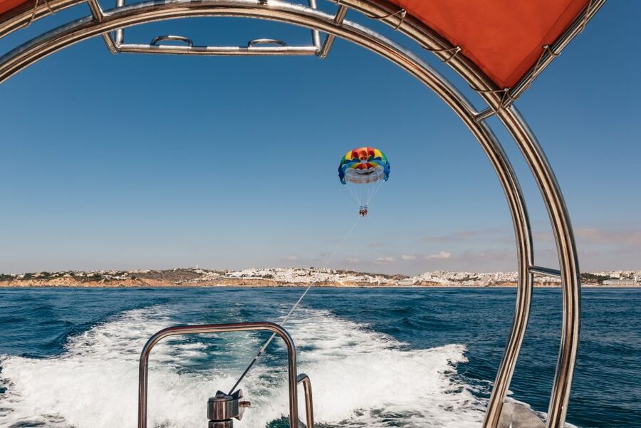 Albufeira: Parasailing Boat Trip - The actual flight: 10 minutes that feel longer