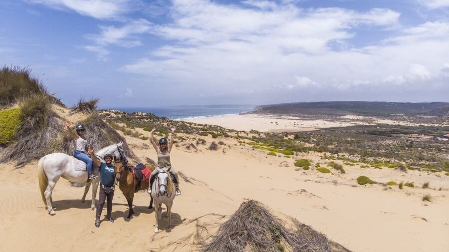 Algarve: 1-Hour Carrapateira Horseback Riding Tour - Carrapateira Horseback Riding in 1 Hour, Why It Works