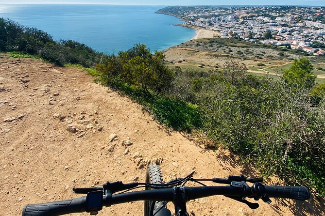 Algarve: Lagos Sightseeing guided Tour with e-bikes - Finding Your Way to Portugal E-Bikes in Lagos