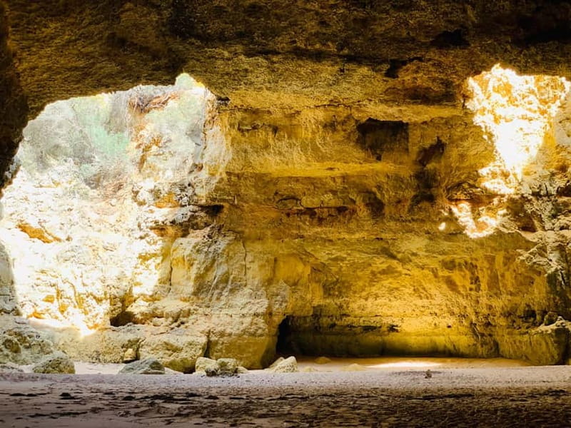 Armação de Pêra: Benagil and 10 Best Caves Guided Boat Tour - The Stop-by-Stop Experience: From Cova Redonda to Benagil Beach