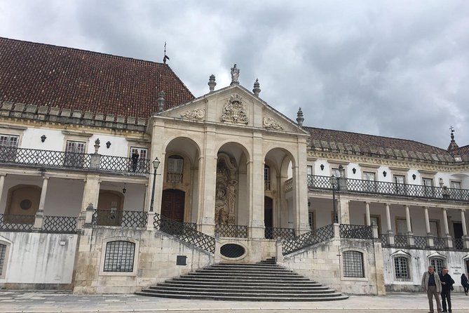 Aveiro and Coimbra Small Group Tour with Moliceiro Boat Cruise - Manga Garden or cloister area, plus the church stop