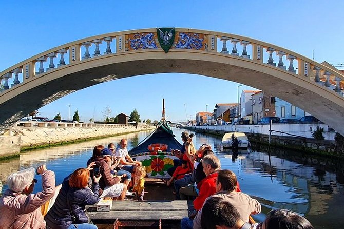 Aveiro and Costa Nova Half Day Tour from Porto with Boat Ride - The Moliceiro boat ride on the Ria: what you’re paying for