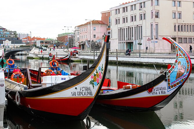 Aveiro Canal Cruise in Traditional Moliceiro Boat - Photos and souvenirs: plan for your own pictures