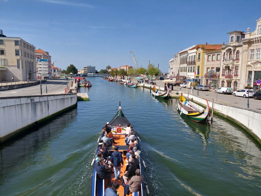 Aveiro: Stories, Canals, and Tiles Guided Walking Tour - Carmelite Convent Church, Santa Joana, and the tile panels that act like history books