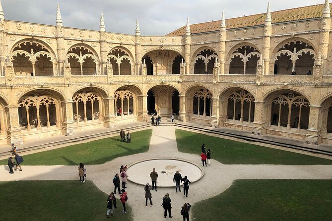 Belem and Jeronimos Monastery Guided Small Group Walking Tour - 9:00 am Belém start, small-group pace, and how to dress for it
