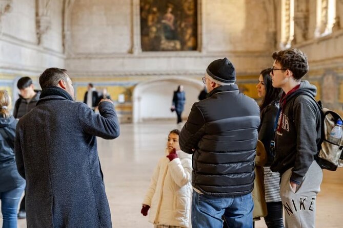 Belém Tour: Jerónimos Cloisters + Pastel Tasting - Pastéis de Belém tasting: how to get the most out of the 1837 classic
