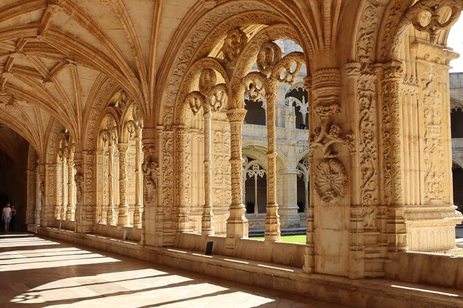 Belém Tour: Jerónimos Cloisters + Pastel Tasting - Is this the right tour for you? Who should book, and who should not