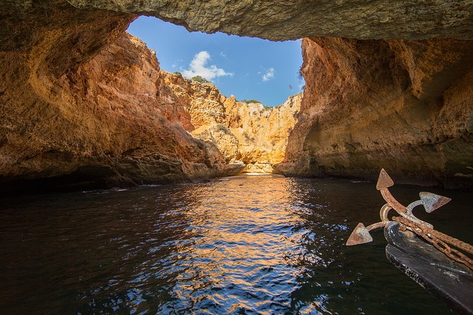 Benagil Cave Boat Tour - Catamarans or Rib - 2 H From Portimão - Crowds, guiding, and the pace you should expect