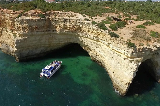 BENAGIL Cave Tour - Viewing Benagil Cave: what to expect and how to get the best angle