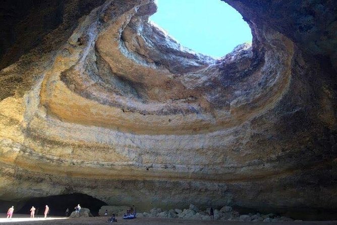 Benagil caves's kayak tour - Should you book this Benagil caves kayak tour?