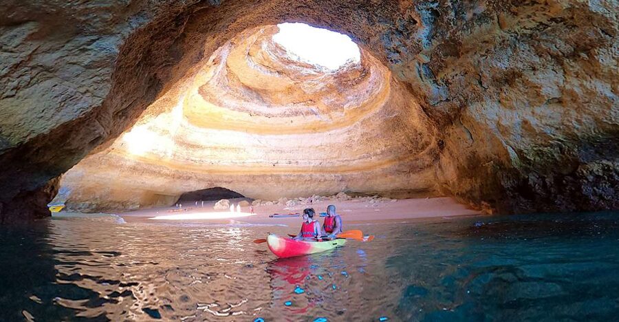 Benagil: Kayaking Adventure in Benagil Caves & Marinha Beach - Meeting at Benagil Beach, and the one timing tip that saves the day