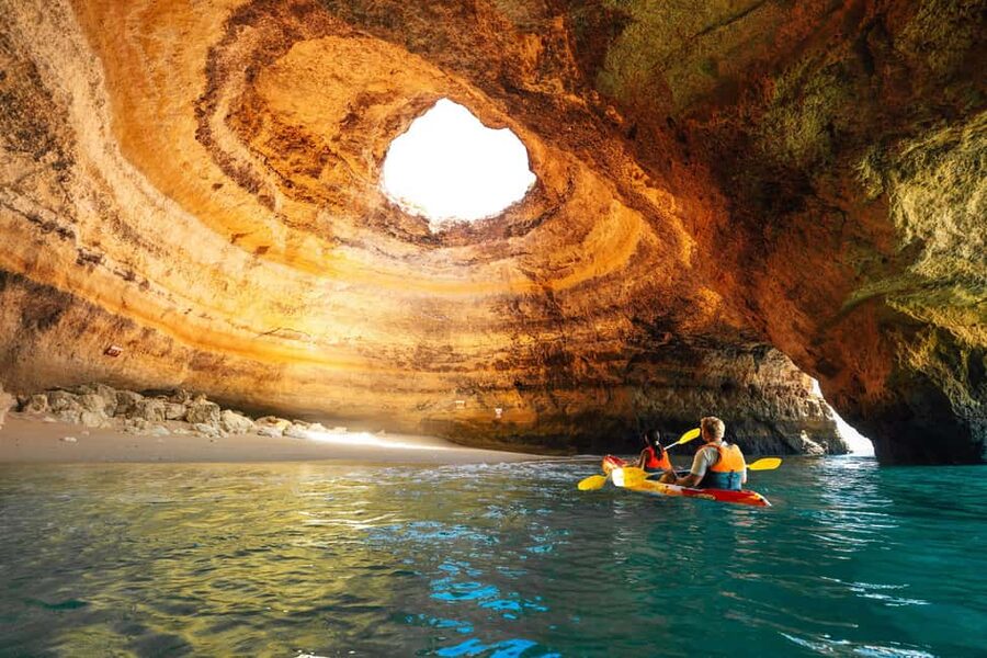 Benagil: Kayaking Tour to the Benagil Cave (Free Shower) - Gruta dos Algarinhos and Smaller Cave Exploration