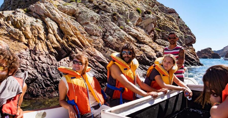 Berlengas The Atlantic Frontier: Day Tour from Lisbon - Beach time, snorkeling, and the island’s one-restaurant reality