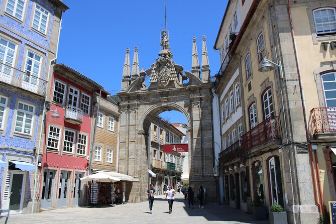Best of Braga and Guimaraes Day Trip from Porto - Why this Braga and Guimarães trip feels different from a typical day tour