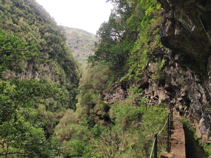 Caldeirão Verde: Levada Caldeirao Verde Hiking Transfer - Price and value: $39 transfer plus what you add at the gate