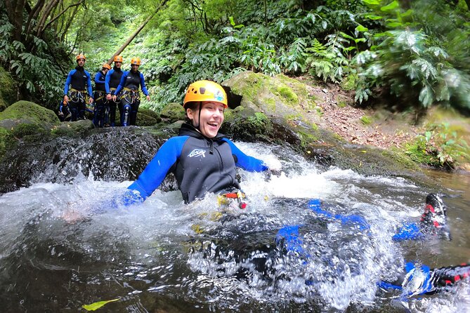 Canyoning Experience - half day - Crowd reality in a popular natural park
