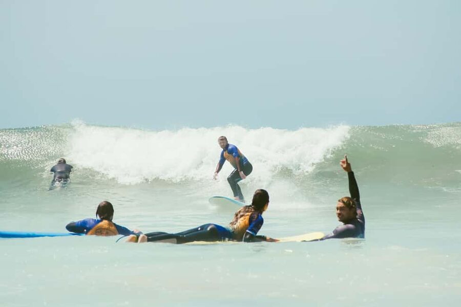 Cascais: Local Surf Experience - Meeting at Carcavelos: Where the Lesson Starts