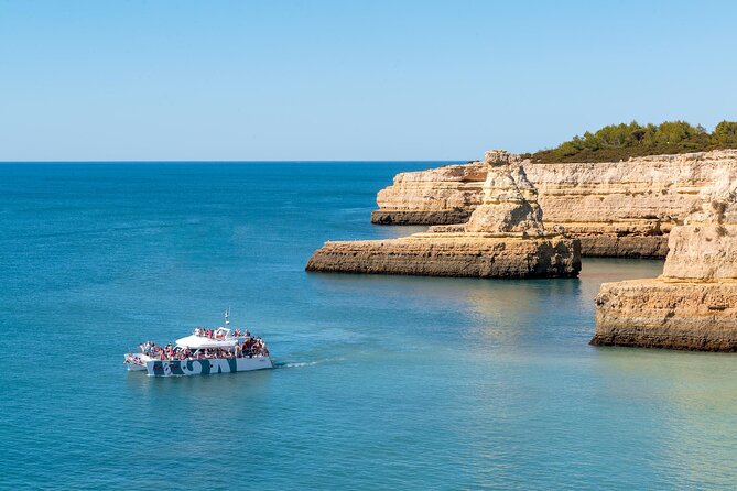 Caves and Coastline Cruise from Albufeira to Benagil - Where to Meet at Albufeira Marina and How Early to Arrive