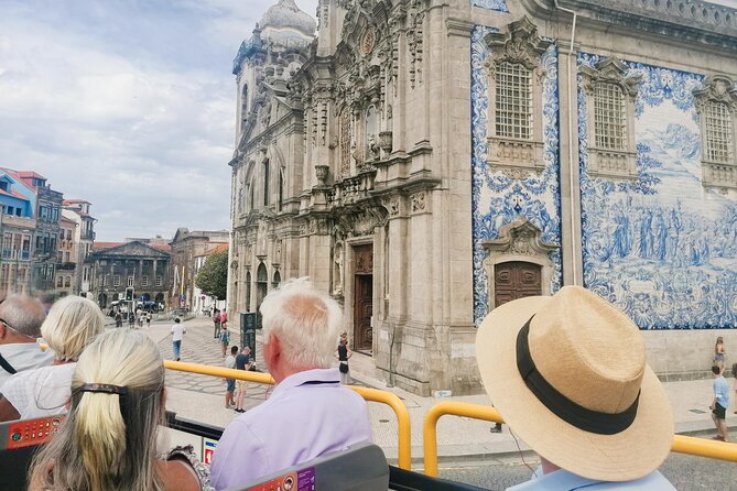 City Sightseeing Porto Hop-On Hop-Off Bus Tour - Blue Line stop by stop: Jardim do Morro, Serra do Pilar, and the wine-town feel