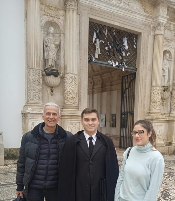 Coimbra: Guided tour with a local student - Sé Nova plus Alta da Cidade, a shortcut to better views and context