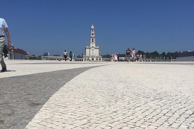 Divine Fátima Full Day Private Tour from Lisbon - The real value of private guiding in Fátima