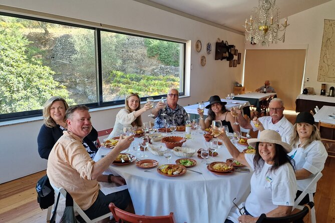 Douro Valley-Expert Guide-Boat-Lunch-Tastings-Offer wine bottle - Winery visit one in Pinhão, Port-focused and photo friendly
