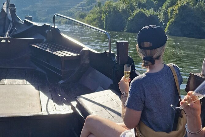 Douro Valley-Expert Guide-Boat-Lunch-Tastings-Offer wine bottle - Winery visit two at Foz do Rio Tedo, where production stages matter