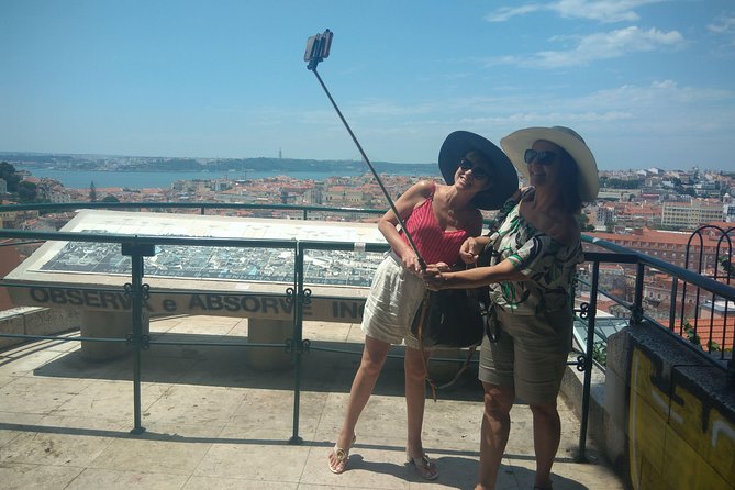 Expert Lisbon Tour with Local Guide in Private Eco Tuk Tuk - Príncipe Real: leafy pauses and trendy Lisbon without losing charm