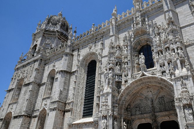 Explore Lisbon City on a private half-day tour in a van - 25 de Abril Bridge to Cristo Rei: Tagus views plus modern history