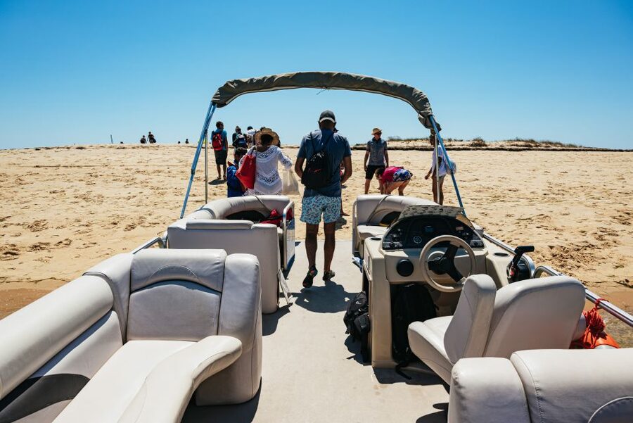 Faro: Deserta Island and Farol Island Catamaran Boat Trip - Deserta Island (Barreta Island): Quiet Nature and Crystal-Clear Water