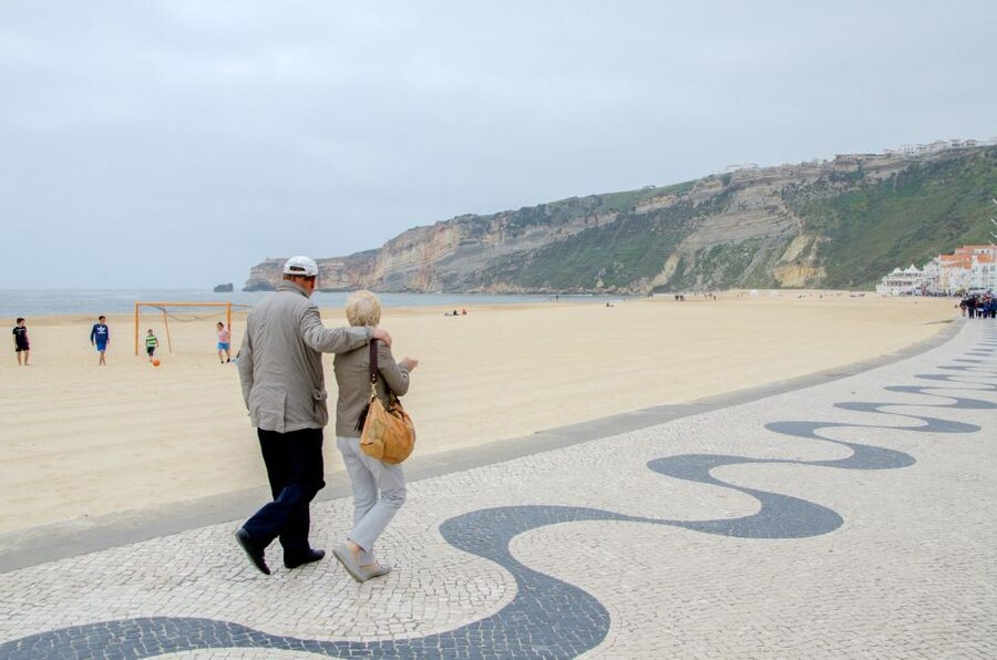 Fátima, Óbidos and the Atlantic Coast Day Tour from Lisbon - Sanctuary of Our Lady of Fátima: guided time, shopping, and emotional atmosphere
