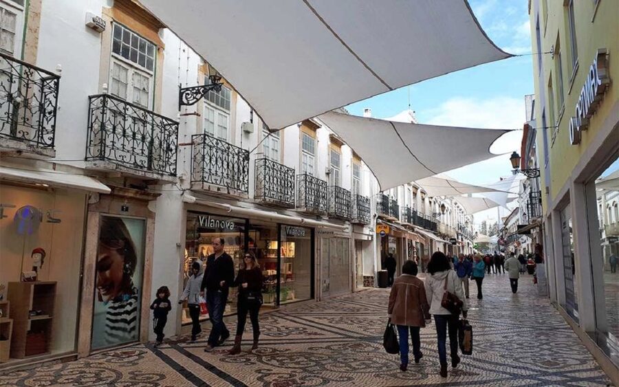 From Albufeira: Full-Day Tour of Algarve Eastern's Finest - The 8-hour format: how to make the most of every stop