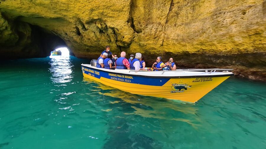 From Benagil: Coast Boat Tour with Benagil Cave - Practical tips to make your photos and comfort better