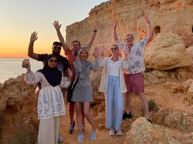 From Faro: Benagil Cave and Seven Hanging Valleys Trail Tour - From Faro Marina to the Cliffs: How the 6-Hour Rhythm Works