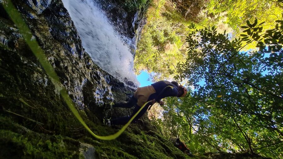 From Funchal: Madeira Island Canyoning for Beginners - Snack, photos, and the return to Funchal: finish strong