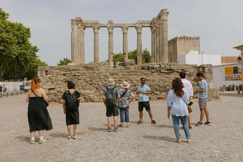 From Lisbon: Évora and Monsaraz with Regional Wine Tasting - The drive out of Lisbon sets the tone