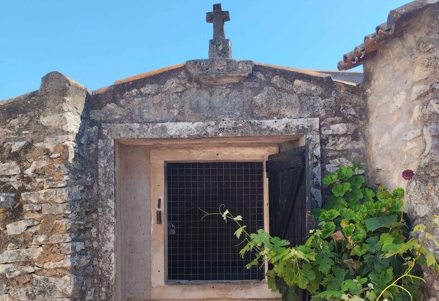 From Lisbon: Fátima and Sintra Private Tour - Key things you’ll notice on this Fátima and Sintra day